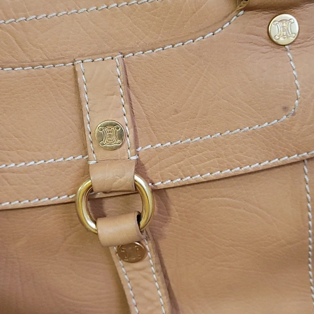 Celine - Picture 6 of 16